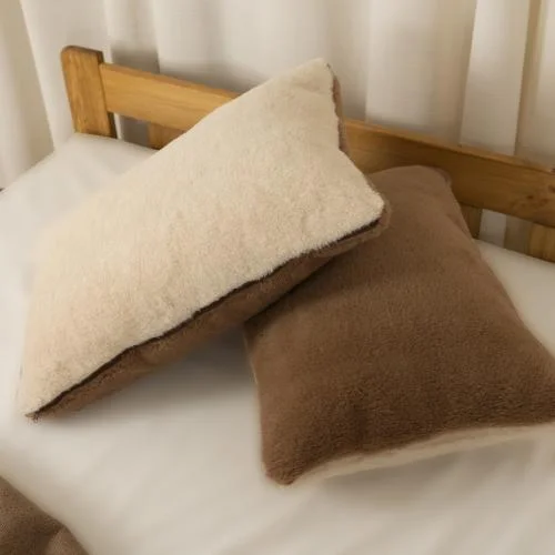 Vankúš Camel merino DUO