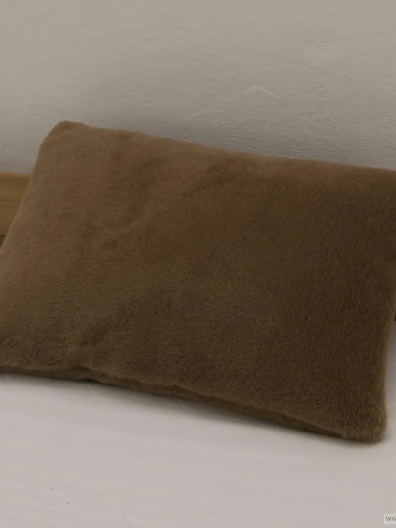 Vlněný polštář Camel Merino