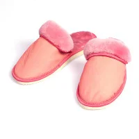 Dámske kožušinové papuče Pink