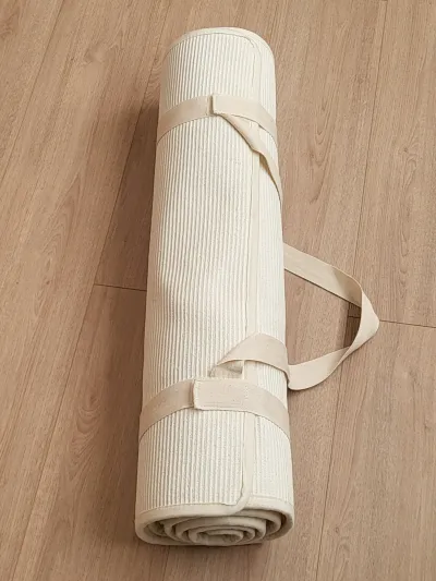 Rutschfeste Yoga- und Pilatesmatte aus Merinowolle